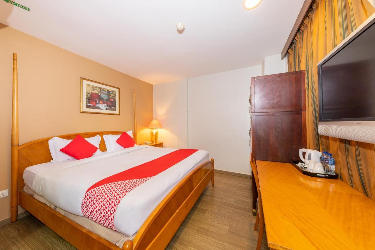 Oyo 430 Oak Valley Boutique Hotel Τζόχορ Μπάχρου Εξωτερικό φωτογραφία