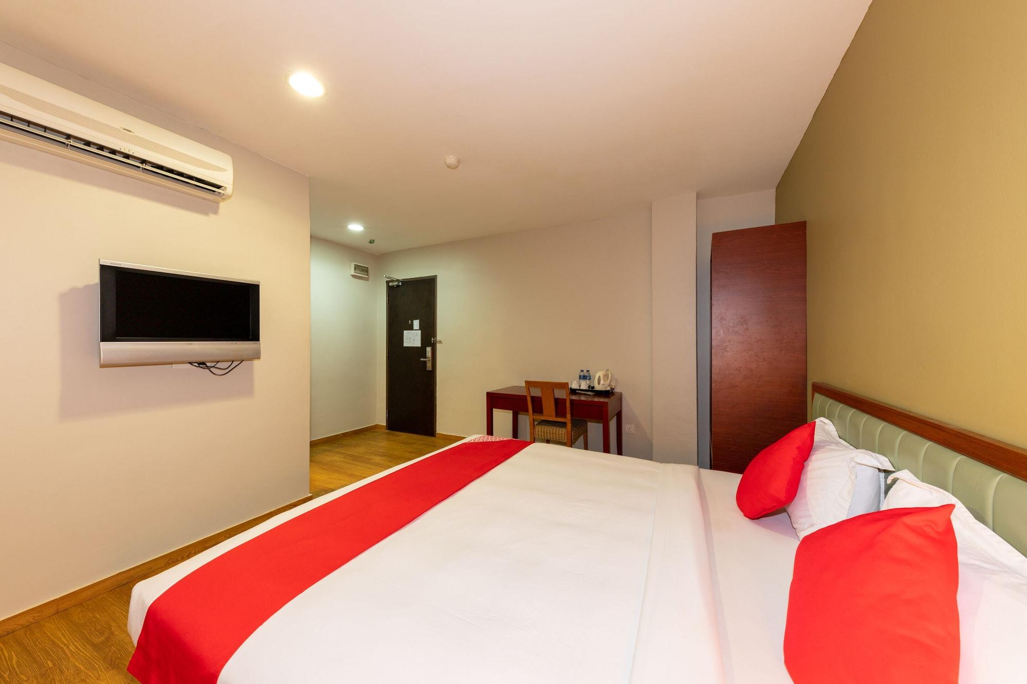 Oyo 430 Oak Valley Boutique Hotel Τζόχορ Μπάχρου Εξωτερικό φωτογραφία