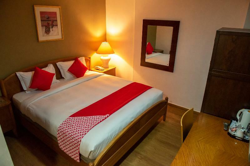 Oyo 430 Oak Valley Boutique Hotel Τζόχορ Μπάχρου Εξωτερικό φωτογραφία