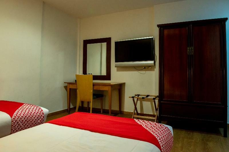 Oyo 430 Oak Valley Boutique Hotel Τζόχορ Μπάχρου Εξωτερικό φωτογραφία